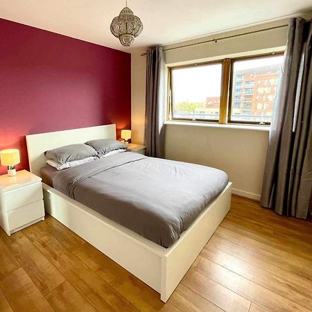 One Bedroom With Great City Views ลอนดอน ภายนอก รูปภาพ